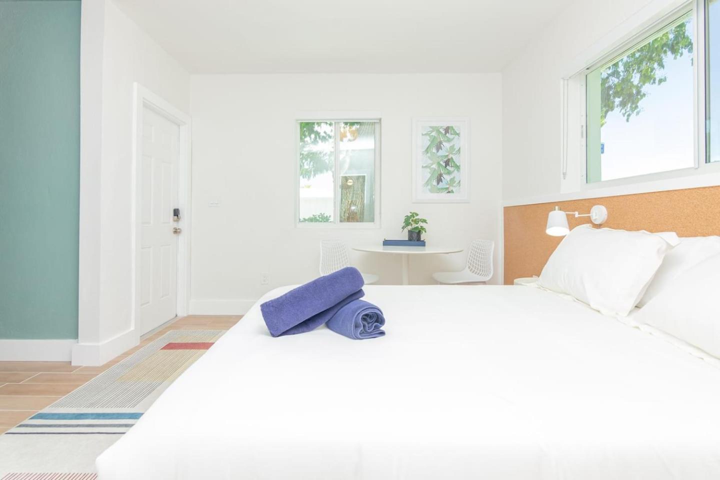 Newly Renovated Stylish Studio In El Portal #2 ميامي المظهر الخارجي الصورة